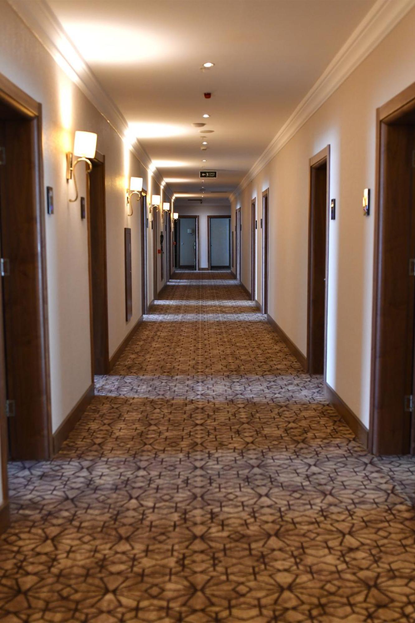 Royal Hotel Inegol Buitenkant foto