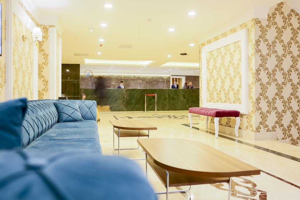 Royal Hotel Inegol Buitenkant foto